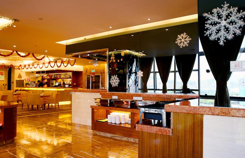 Shenzhen Luohu Railway Station Hotel - West Building Bagian luar foto