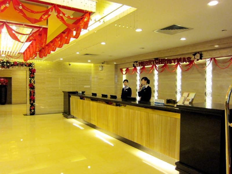 Shenzhen Luohu Railway Station Hotel - West Building Bagian luar foto