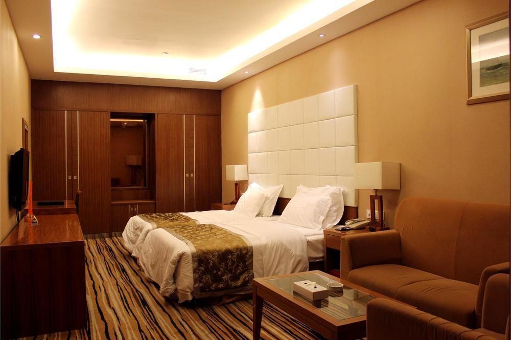 Shenzhen Luohu Railway Station Hotel - West Building Bagian luar foto