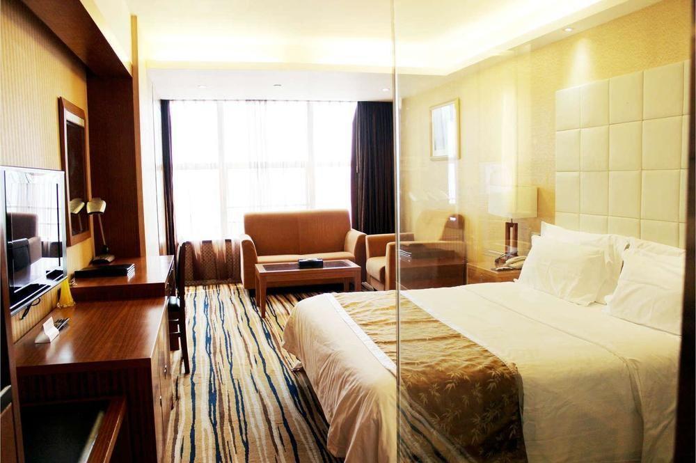 Shenzhen Luohu Railway Station Hotel - West Building Bagian luar foto